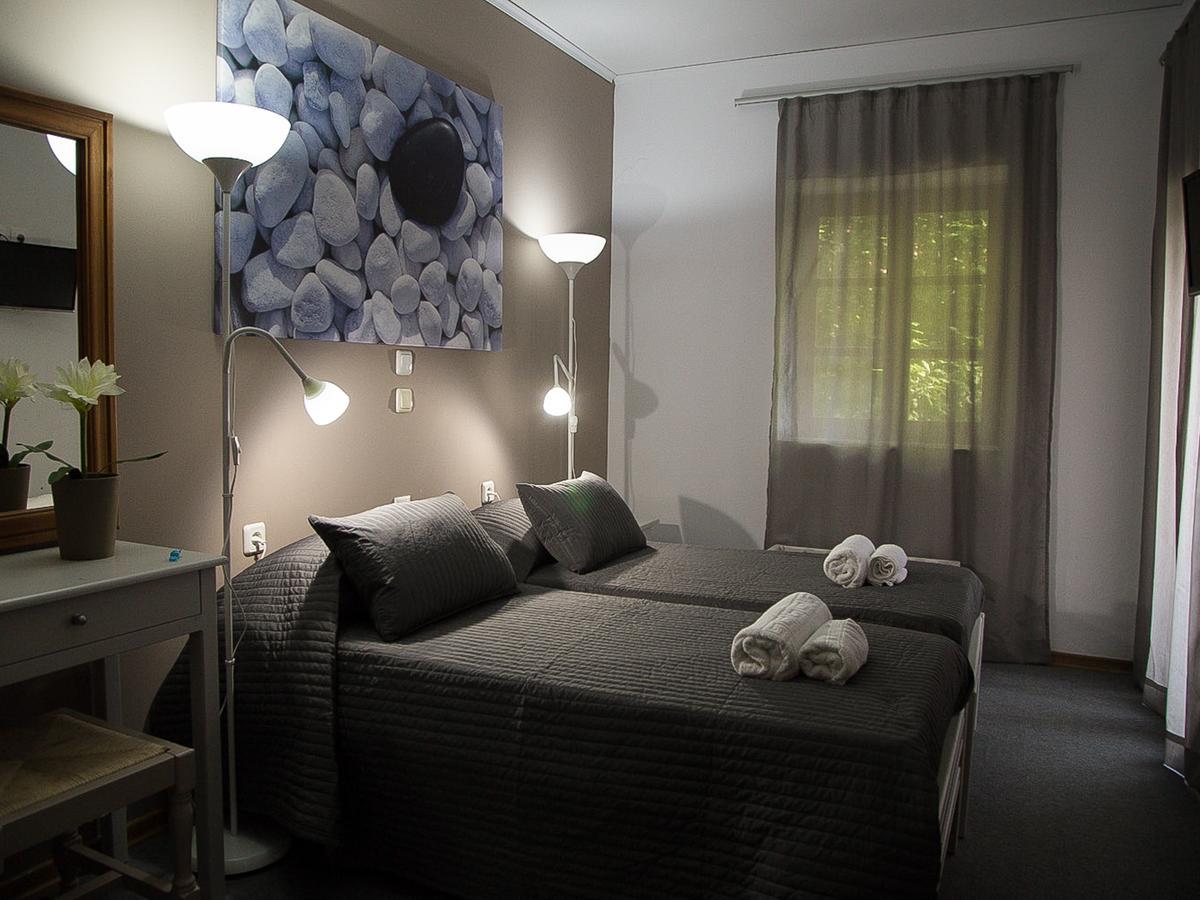 Olive Press Hotel & Apartments Митимна Екстериор снимка