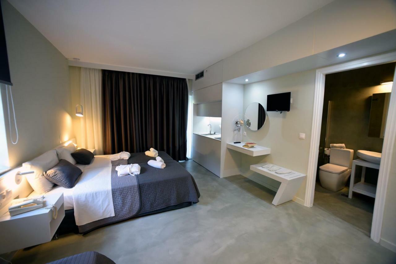 Olive Press Hotel & Apartments Митимна Екстериор снимка